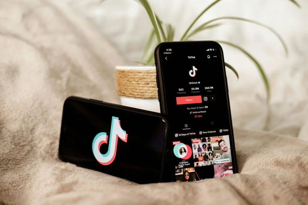 Trapped in the TikTok Loop: Breaking Free from Social Media Addiction